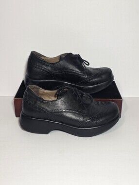Vintage Black Leather Platform Oxford Shoes Wingtip Brogue Lace Up Women Size 37